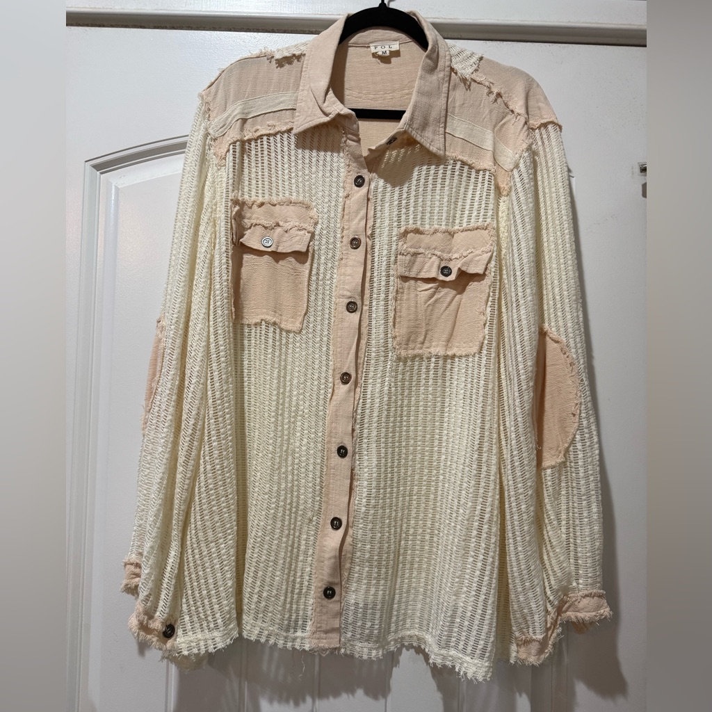 New! Pol Textured Cream And Tan Button Down Shirt